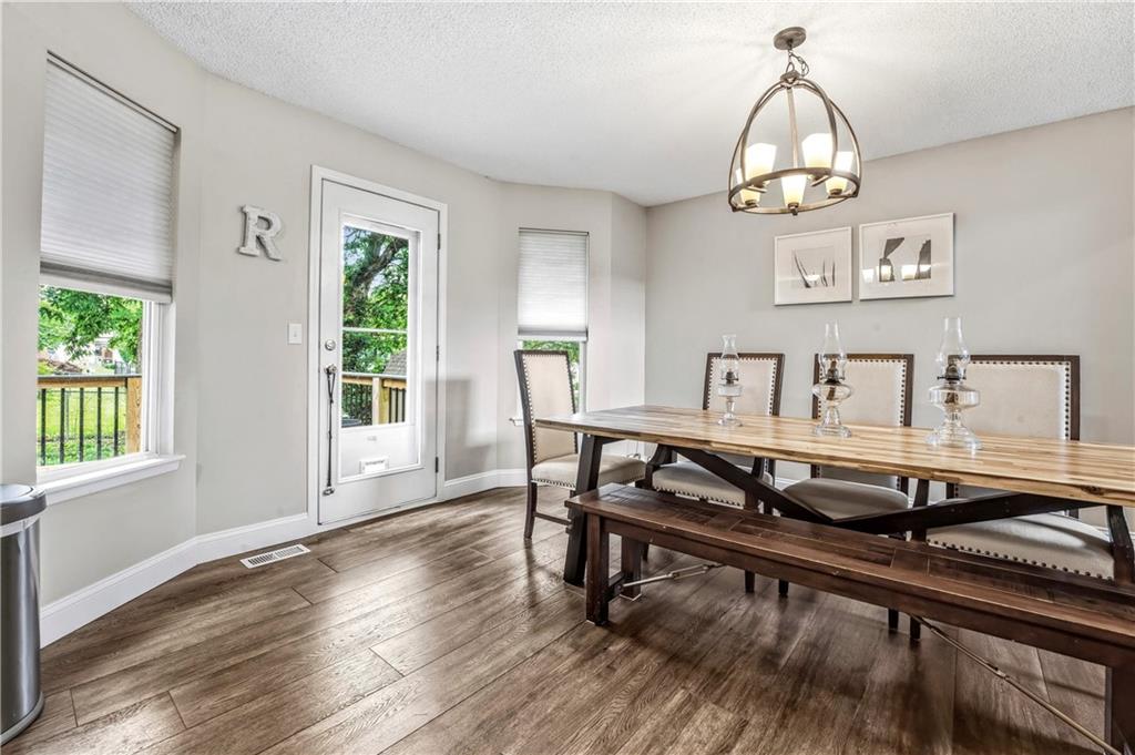 1409 Russell Road Pleasant Hill, MO 64080 - Photo 12 of 34