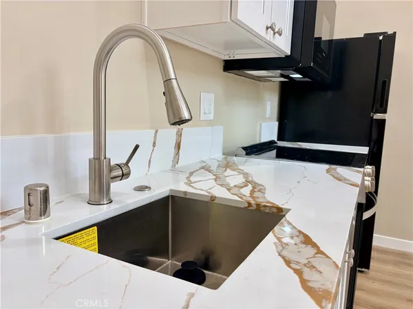 $1,600 | 1464 3rd Street, Unit 2, La Verne, CA 91750