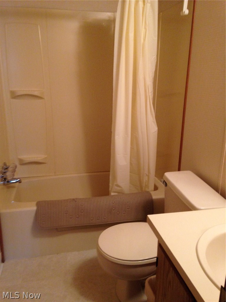 1689 Harbor Crossing Road, Unit 224 Lakeside Marblehead, OH 43440 - Photo 10 of 19 Gallery Image 10
