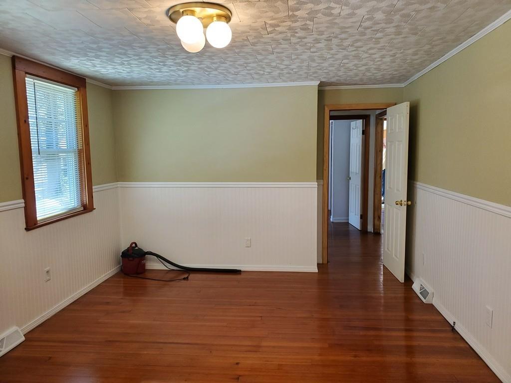 5 Barrett Way Wareham, MA 02538 - Photo 11 of 22 Gallery Image 11