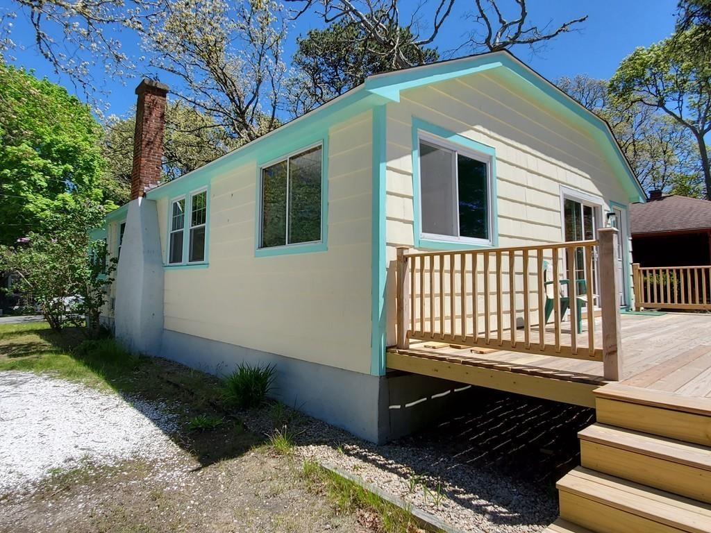 5 Barrett Way Wareham, MA 02538 - Photo 3 of 22 Gallery Image 3