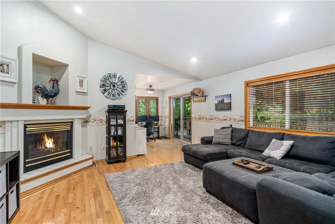 12429 Koeppen Road Southeast Rainier, WA 98576 - Photo 21 of 40 Gallery Image 21