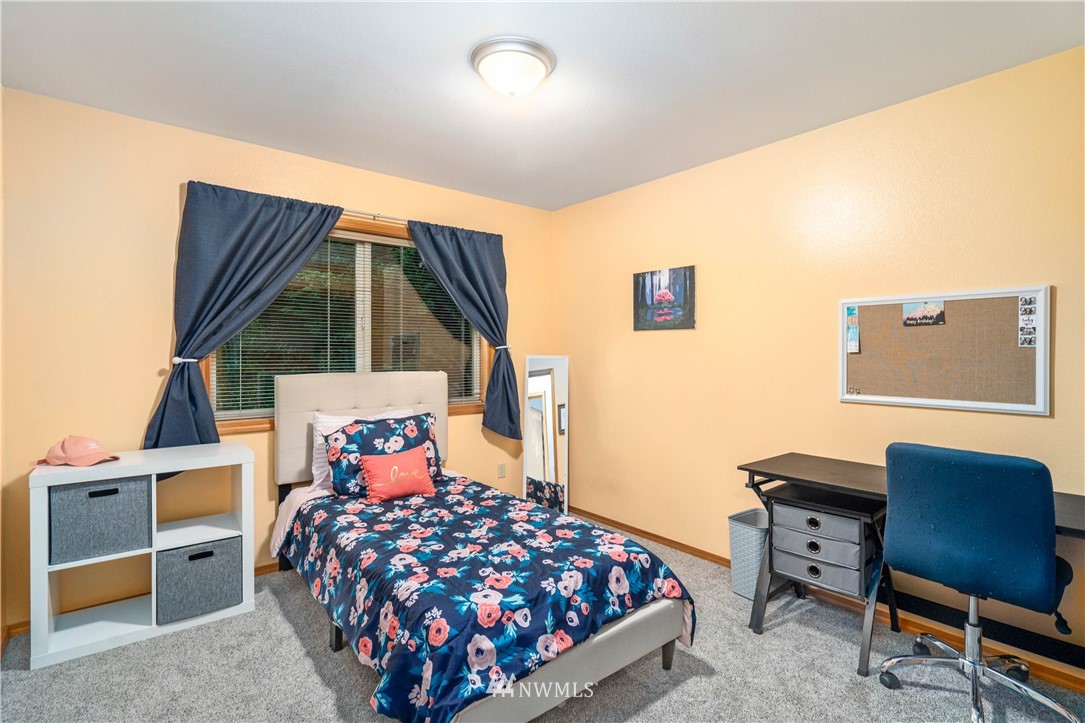 12429 Koeppen Road Southeast Rainier, WA 98576 - Photo 27 of 40 Gallery Image 27