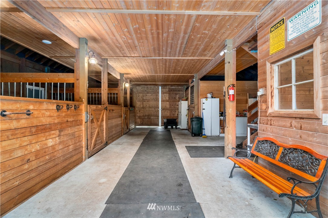 12429 Koeppen Road Southeast Rainier, WA 98576 - Photo 29 of 40 Gallery Image 29