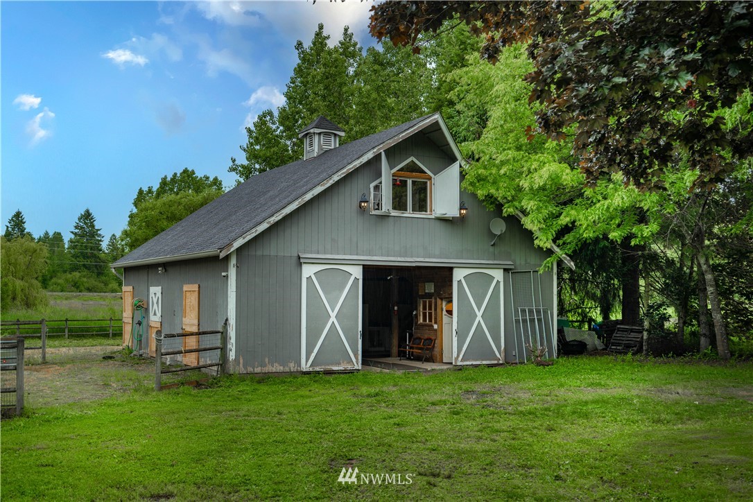 12429 Koeppen Road Southeast Rainier, WA 98576 - Photo 10 of 40 Gallery Image 10