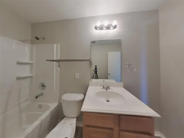 $2,279 | 216 Rambling Way, Forney, TX 75126