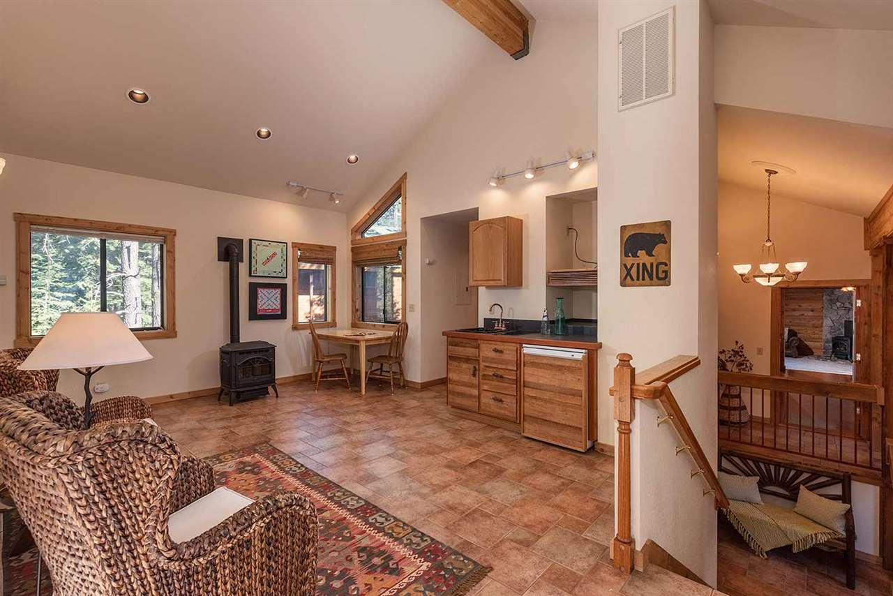 11662 Baden Road Truckee, CA 96161 - Photo 12 of 14 Gallery Image 12