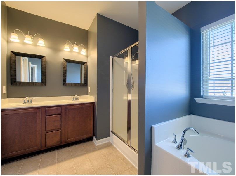 8346 Niayah Way Raleigh, NC 27612 - Photo 13 of 19 Gallery Image 13