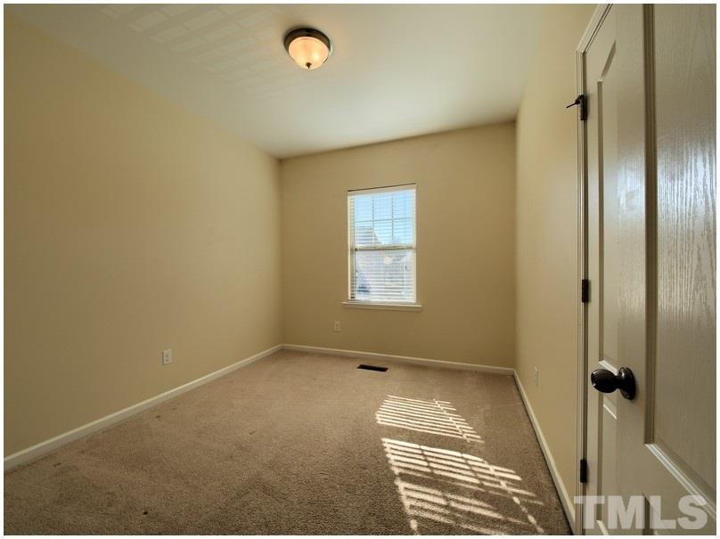 8346 Niayah Way Raleigh, NC 27612 - Photo 17 of 19 Gallery Image 17