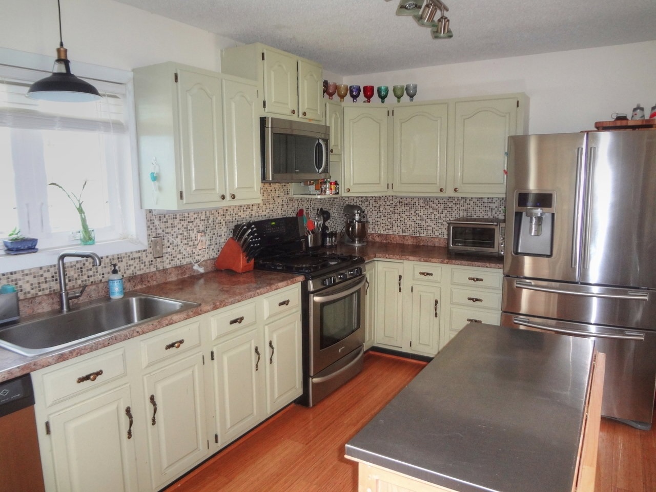 227 River Road Colchester, VT 05446 - Photo 5 of 29 Gallery Image 5