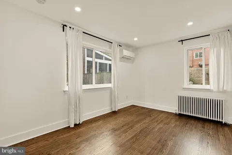 $749,000 | 215 Hawaii Avenue Northeast, Washington, DC 20011