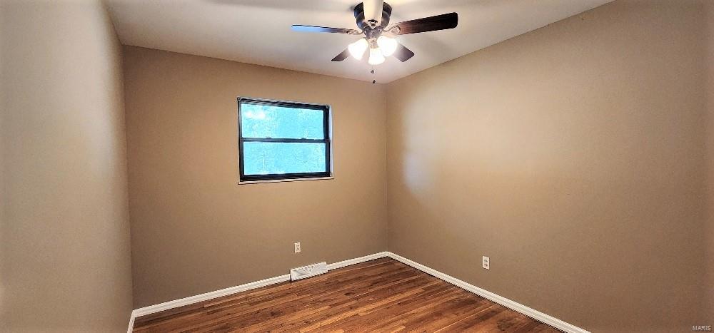 3815 Brown Road St. Louis, MO 63134 - Photo 13 of 36 Gallery Image 13