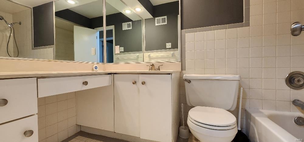 3815 Brown Road St. Louis, MO 63134 - Photo 17 of 36 Gallery Image 17