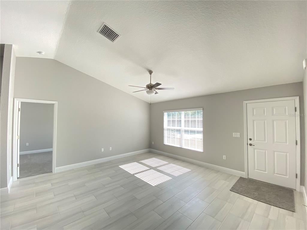 2649 Southwest 152nd Lane Ocala, FL 34473 - Photo 6 of 28