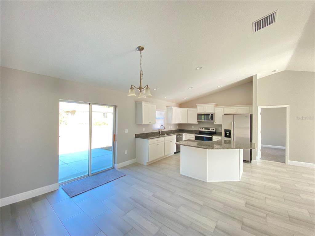 2649 Southwest 152nd Lane Ocala, FL 34473 - Photo 8 of 28