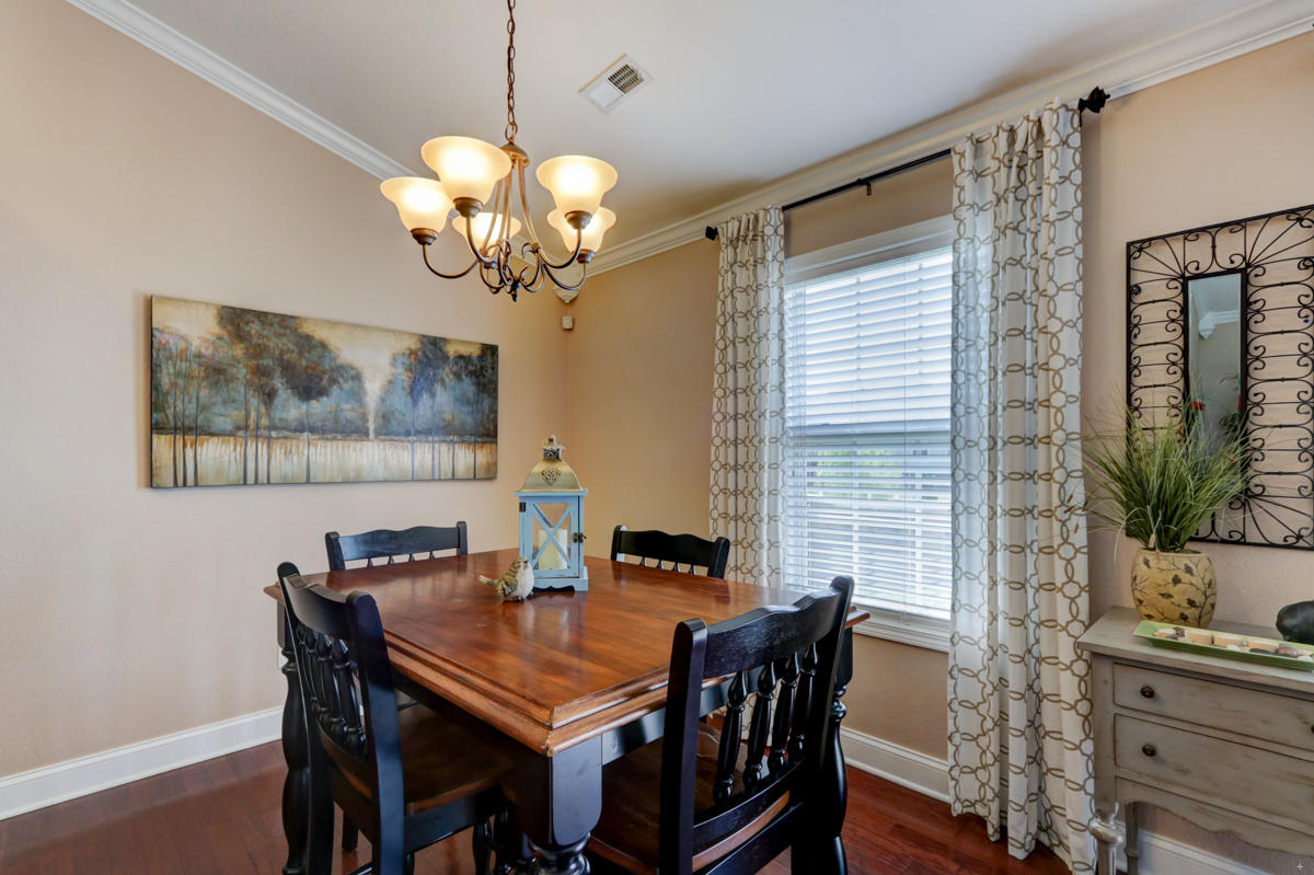 7651 Applecross Road Corryton, TN 37721 - Photo 10 of 20 Dining Area