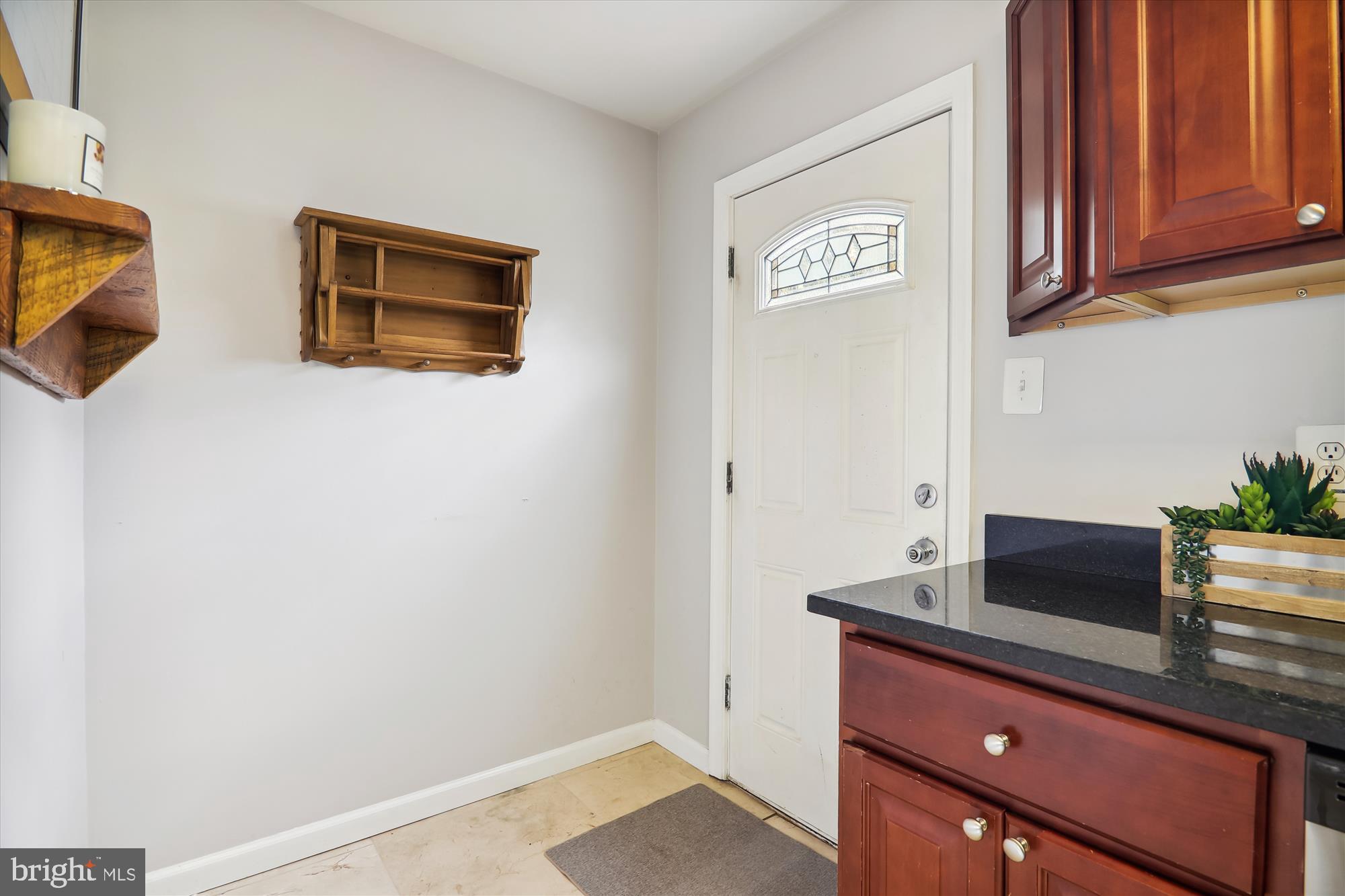 9905 Lorain Avenue Silver Spring, MD 20901 - Photo 15 of 40 Gallery Image 15