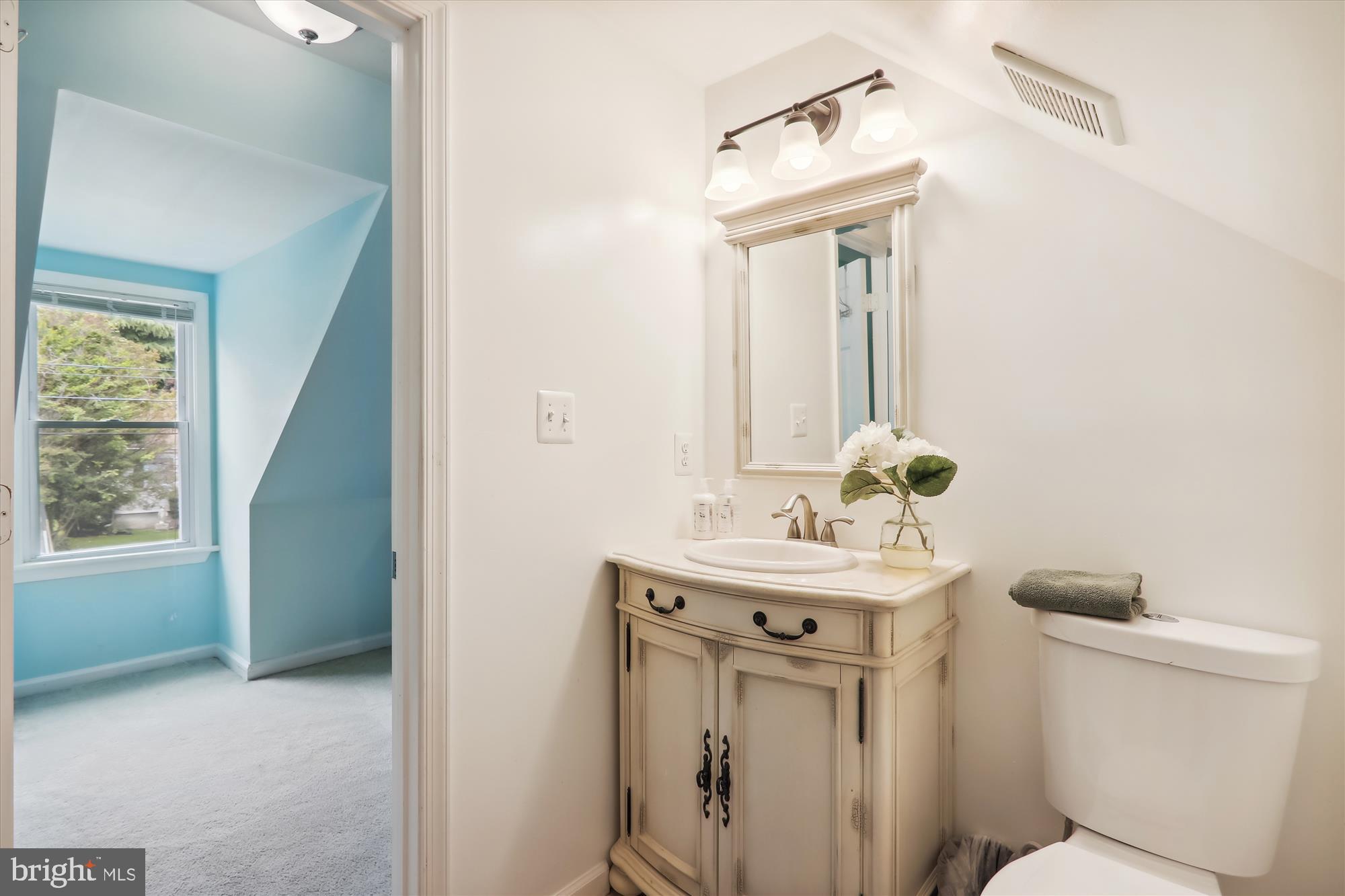 9905 Lorain Avenue Silver Spring, MD 20901 - Photo 27 of 40 Gallery Image 27