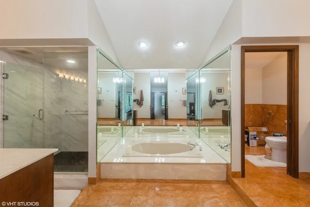 $507,500 | 134 Country Club Drive, Bloomingdale, IL 60108