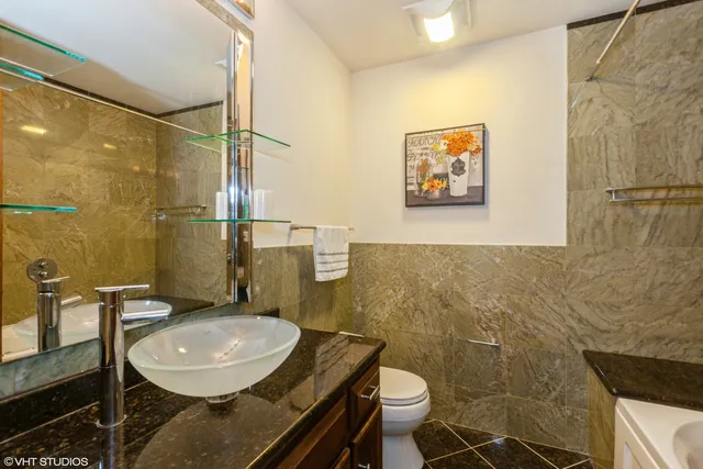 $507,500 | 134 Country Club Drive, Bloomingdale, IL 60108