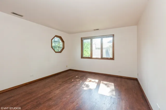 $507,500 | 134 Country Club Drive, Bloomingdale, IL 60108