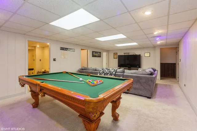 $507,500 | 134 Country Club Drive, Bloomingdale, IL 60108