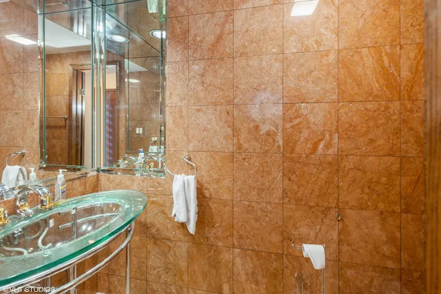 $507,500 | 134 Country Club Drive, Bloomingdale, IL 60108