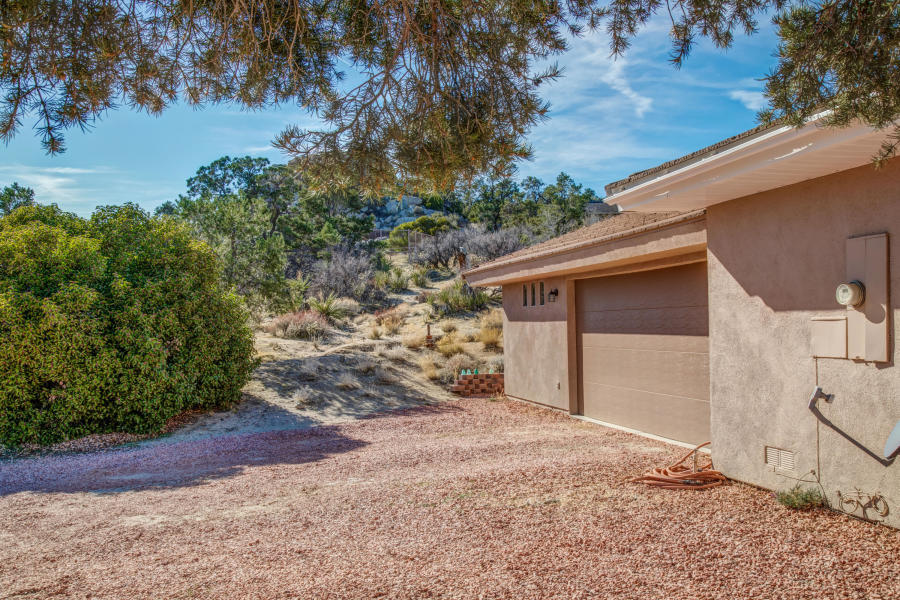 60175 Santa Rosa Road Mountain Center, CA 92561 - Photo 27 of 33 zoe 27