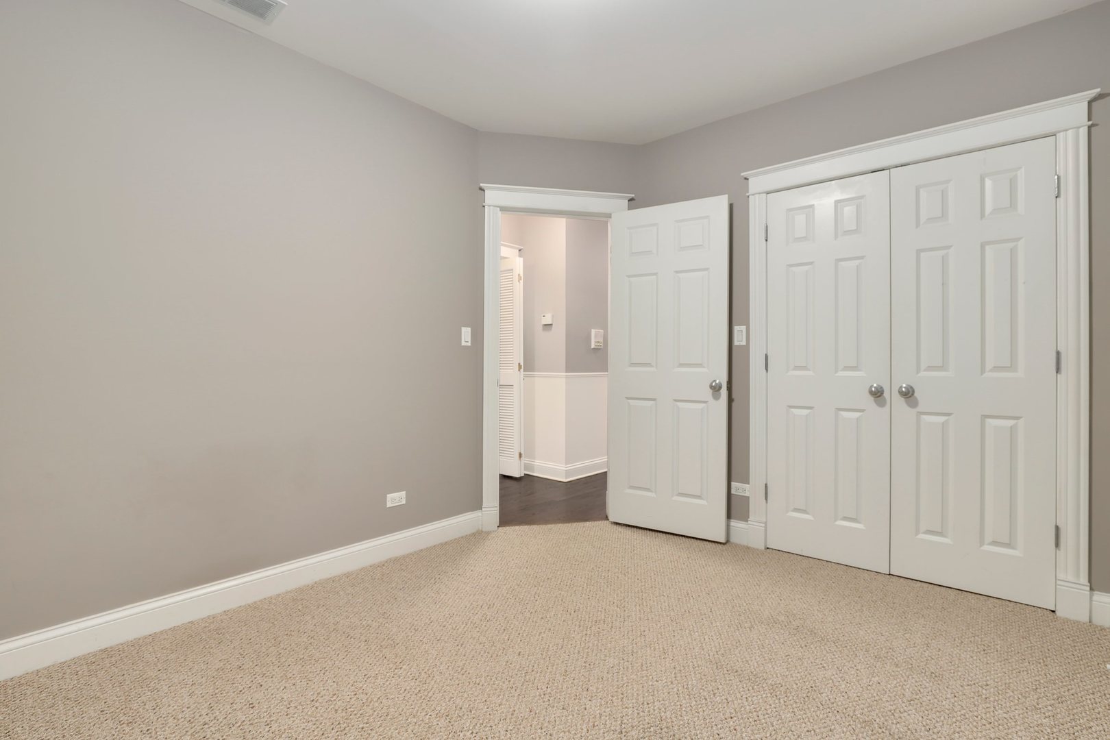 3211 North Racine Avenue, Unit 2 Chicago, IL 60657 - Photo 13 of 22 a view of an empty room