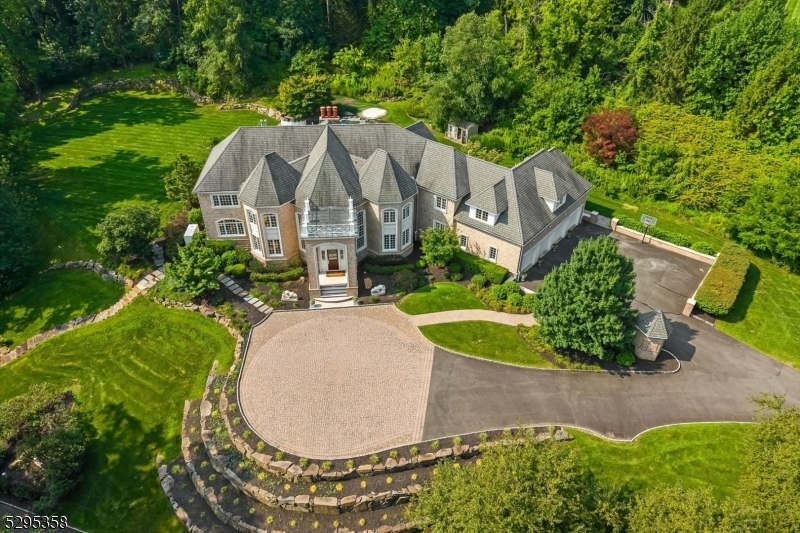7 Cobblefield Road Mendham, NJ 07945 - Photo 1 of 49 Gallery Image 1