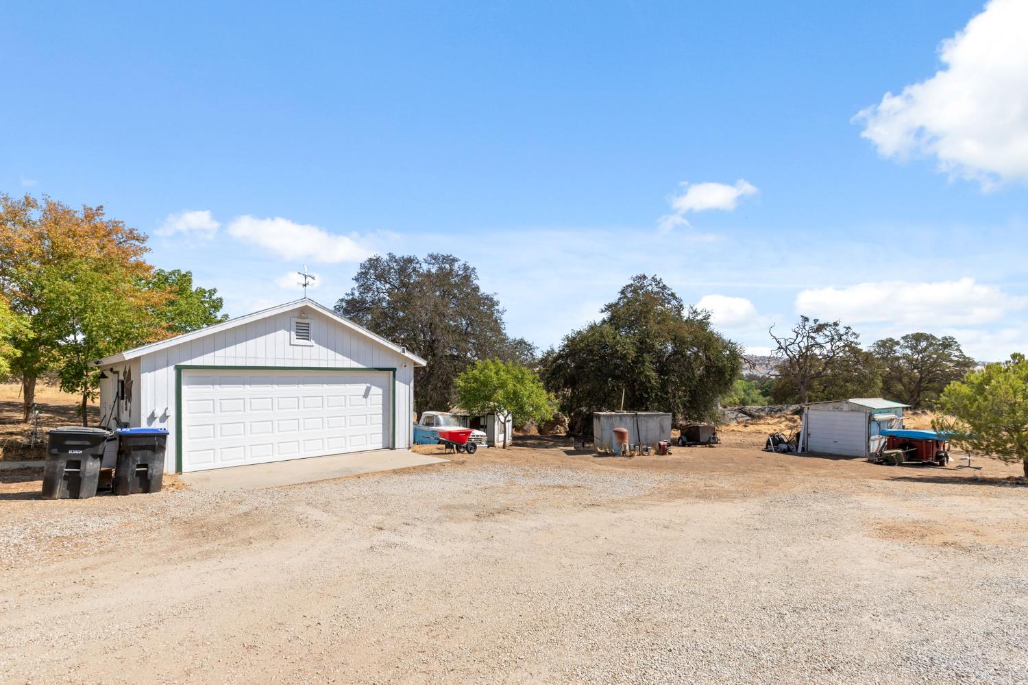 35670 Road 603 Raymond, CA 93653 - Photo 17 of 61