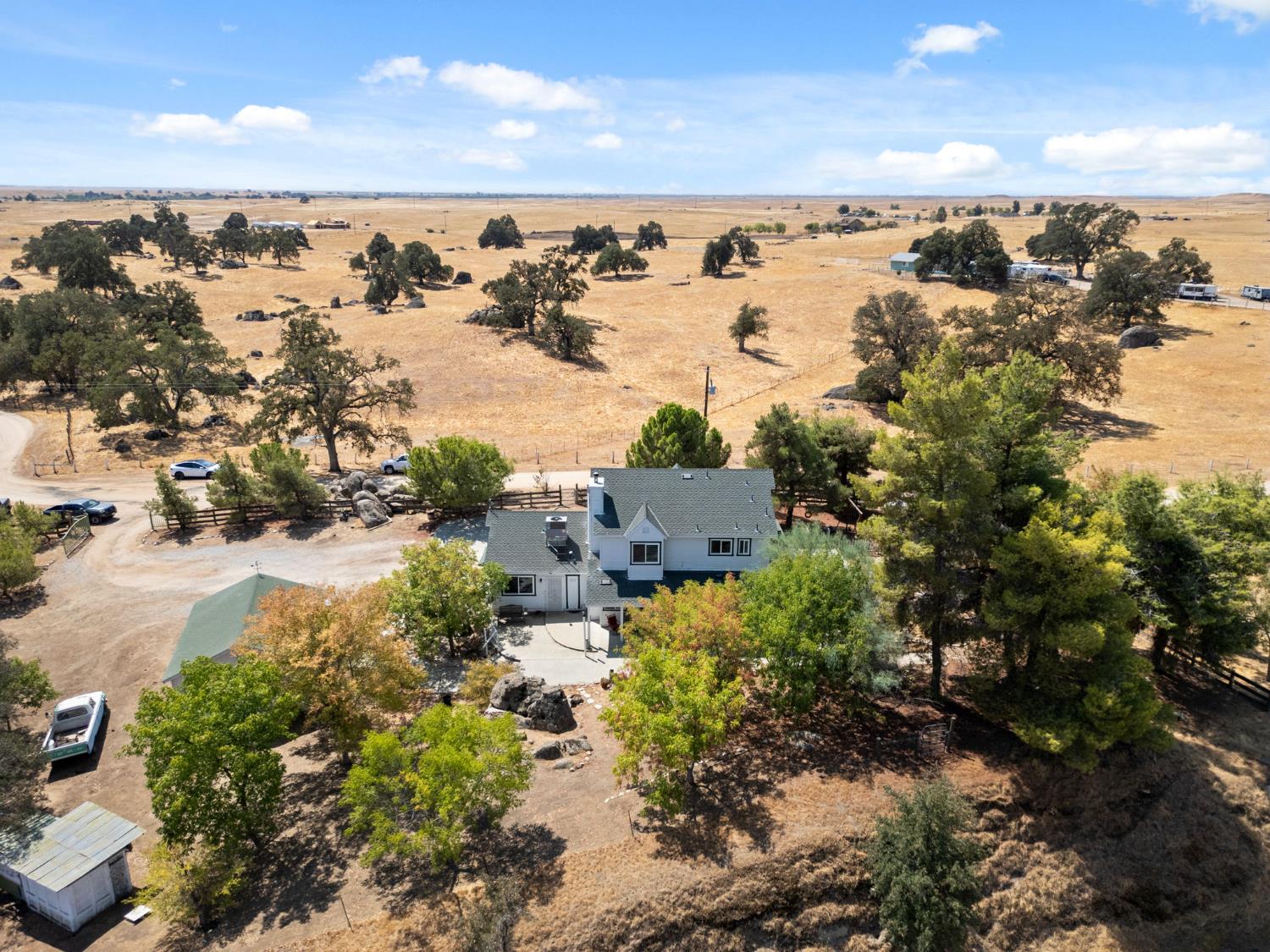 35670 Road 603 Raymond, CA 93653 - Photo 59 of 61 an aerial view of ocean and residential houses with outdoor space