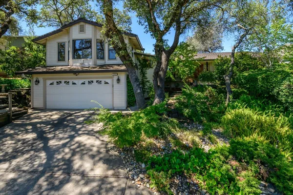 $825,000 | 3165 Oakwood Road, Cameron Park, CA 95682