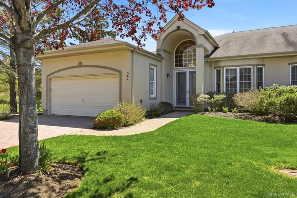 $1,449,999 | 381 Altessa Boulevard, Melville, NY 11747