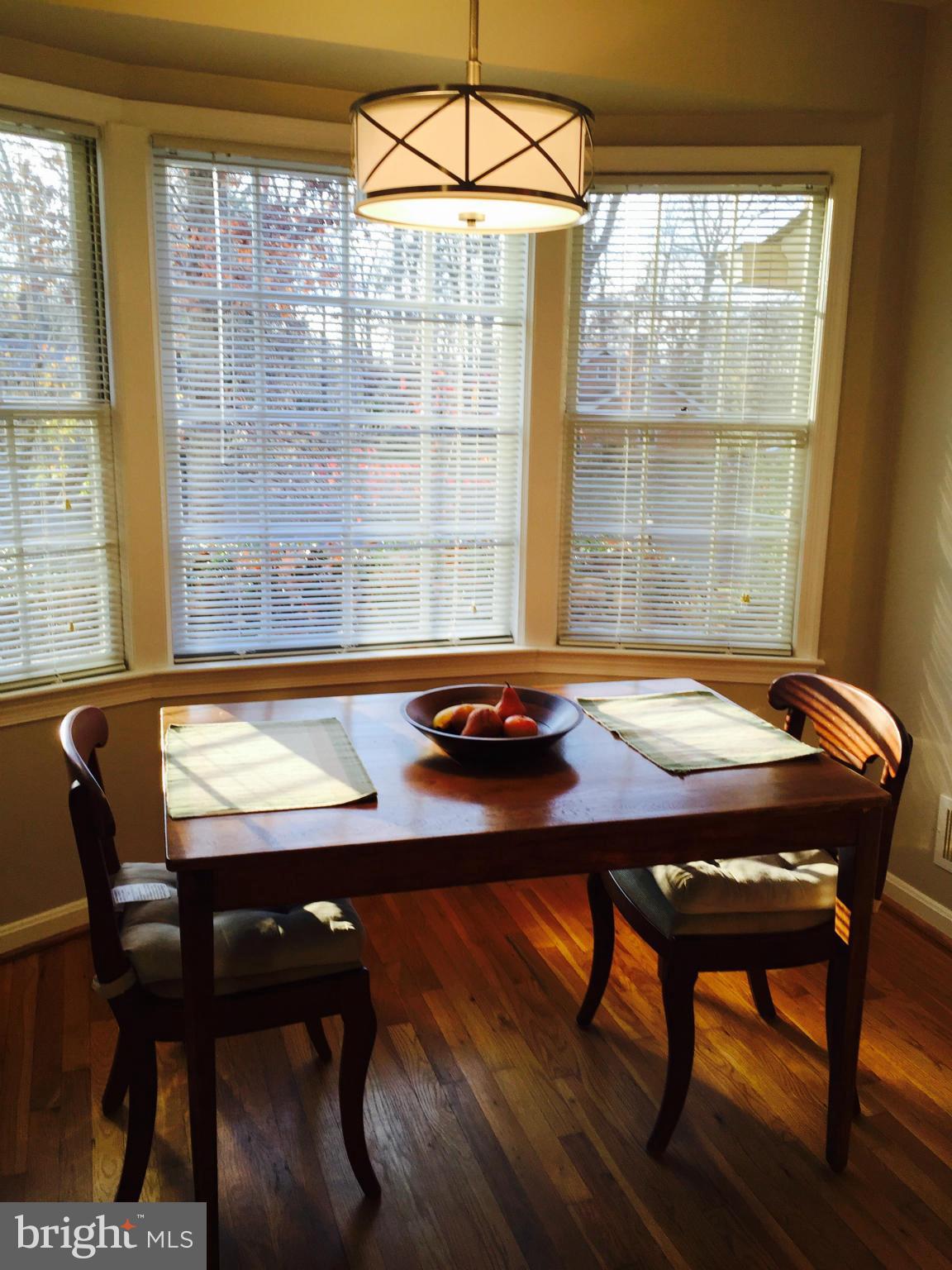 13601 Wendover Road Silver Spring, MD 20904 - Photo 8 of 30 Large sunny Breakfast Room with bay-can seat 6