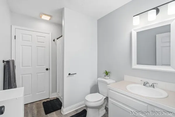 $299,900 | 11688 Bear Meadows Drive Southeast, Alto, MI 49302
