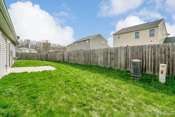 $299,900 | 11688 Bear Meadows Drive Southeast, Alto, MI 49302