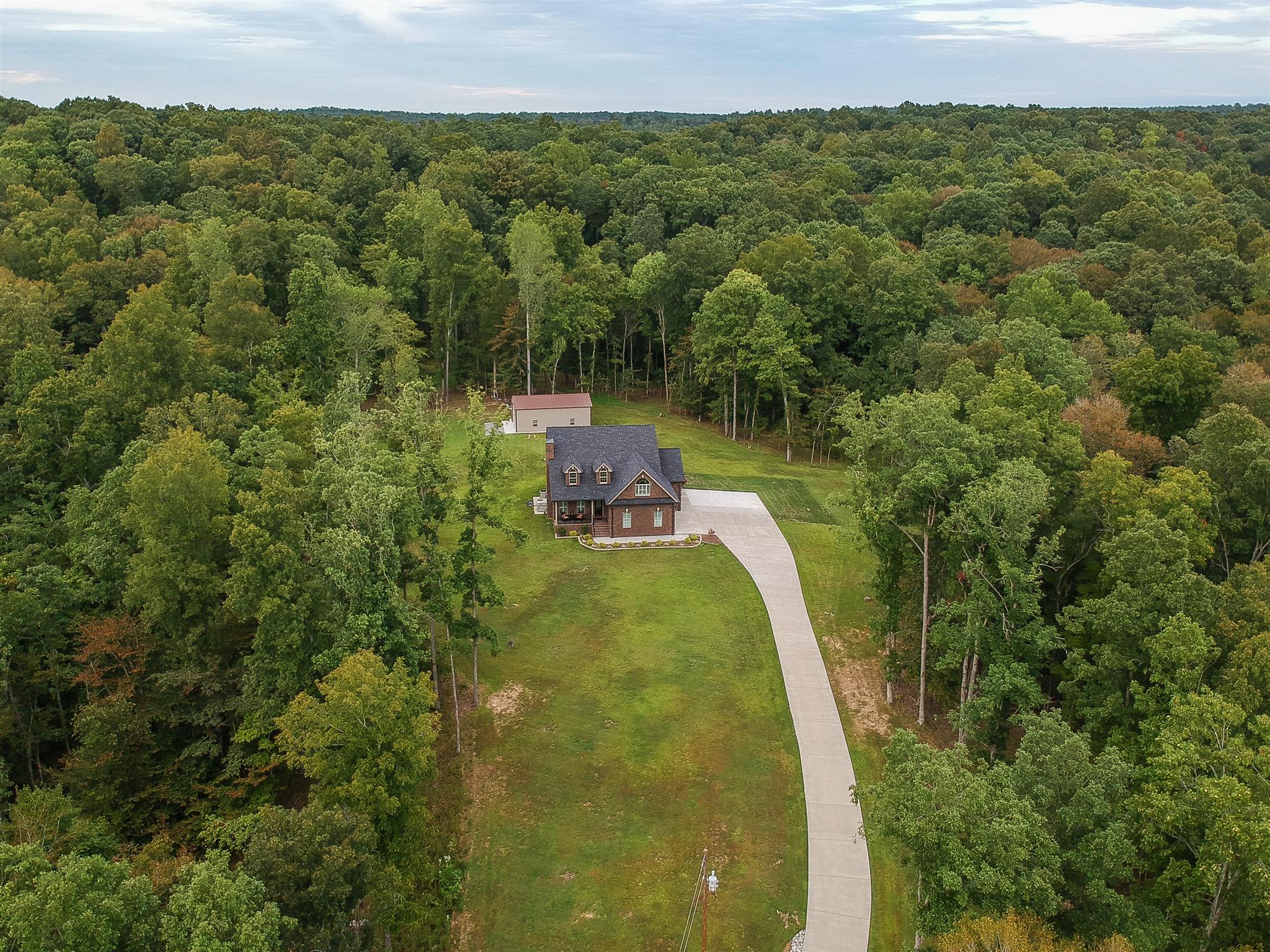 2968 Maysville Road Dickson, TN 37055 - Photo 2 of 13 Gallery Image 2