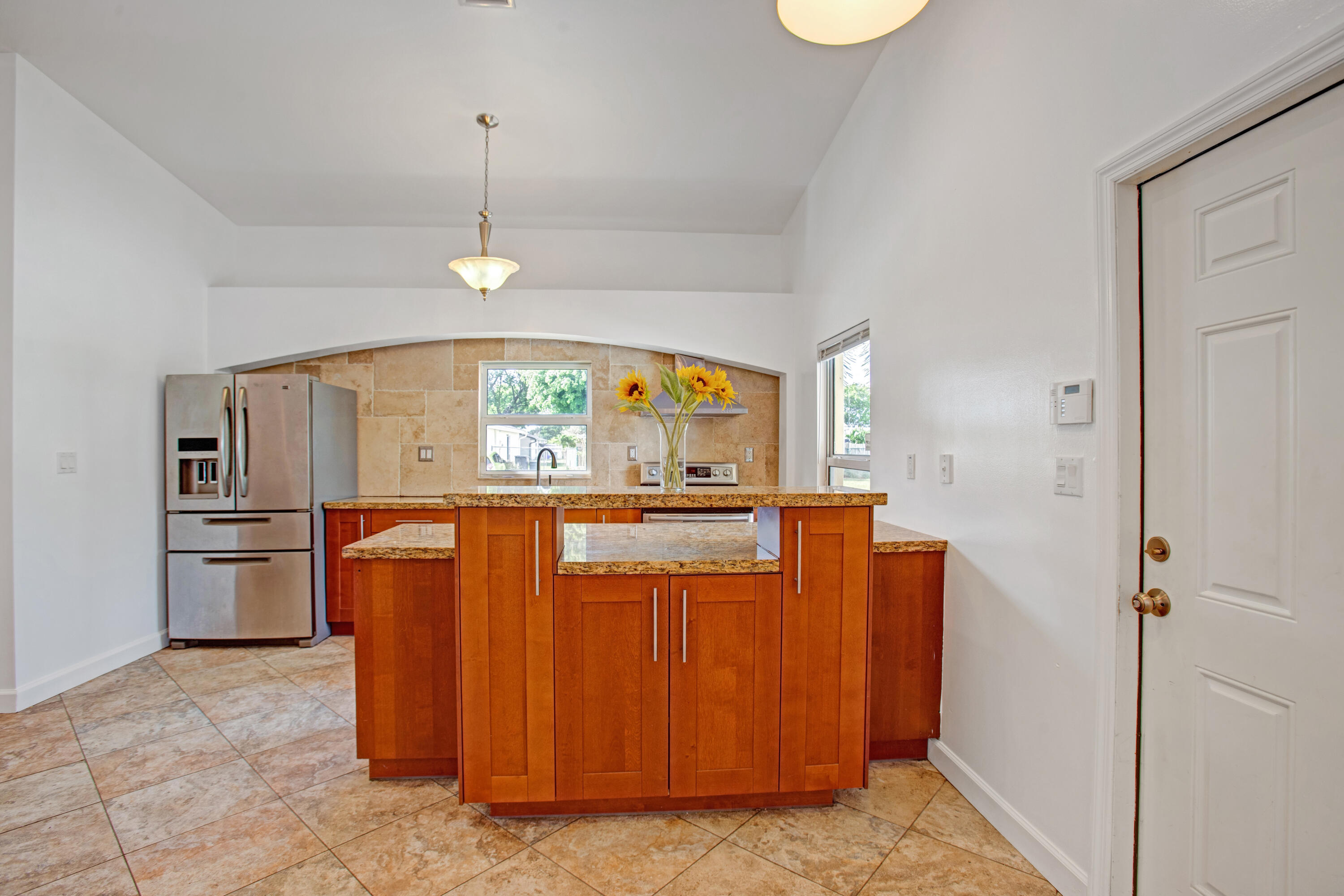 8291 Garden Gate Place Boca Raton, FL 33433 - Photo 11 of 45 kitchen / front door