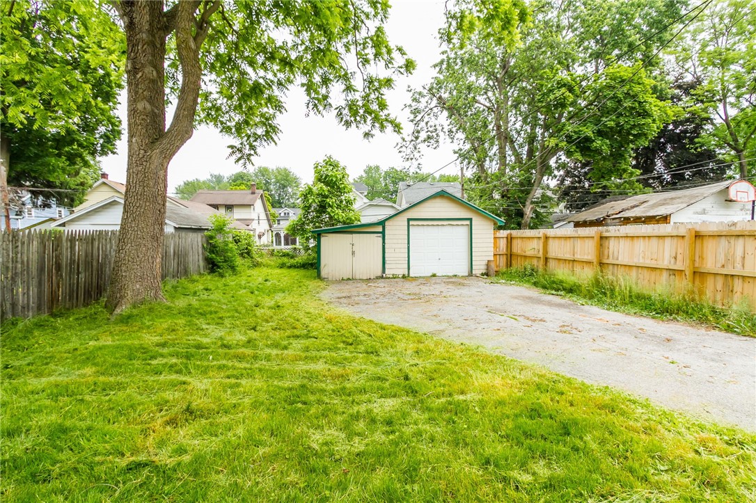 724 Woodbine Avenue Rochester, NY 14619 - Photo 13 of 13