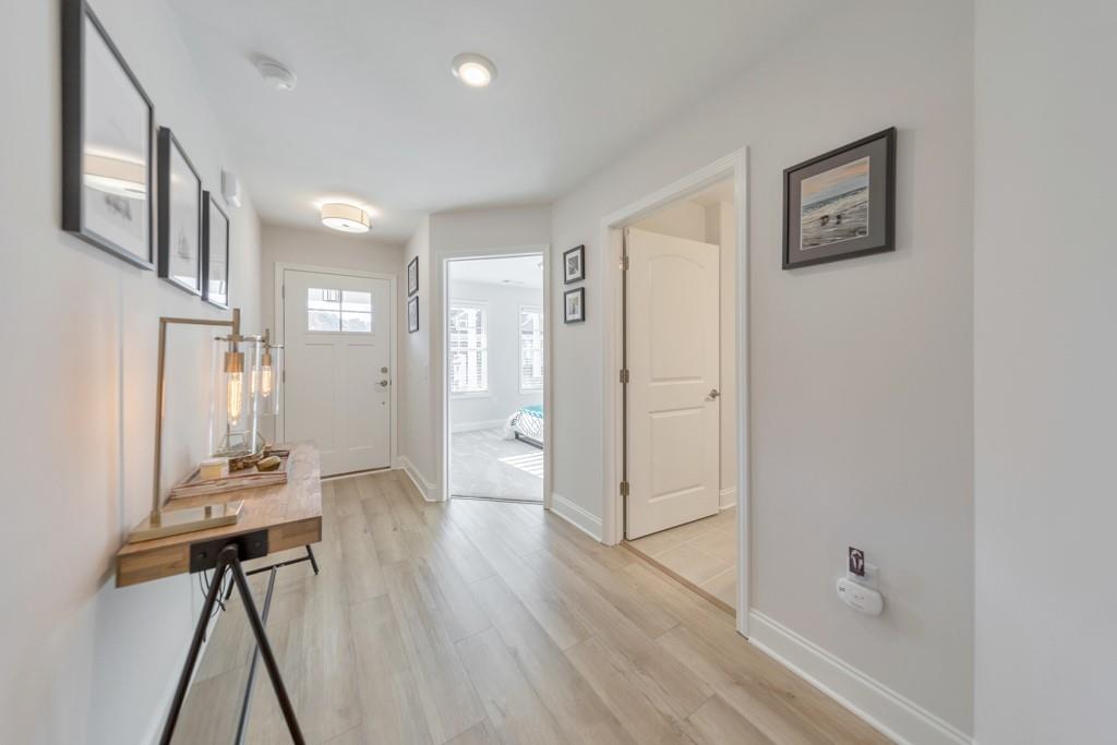 1243 Cedarcrest Boulevard Acworth, GA 30101 - Photo 4 of 45