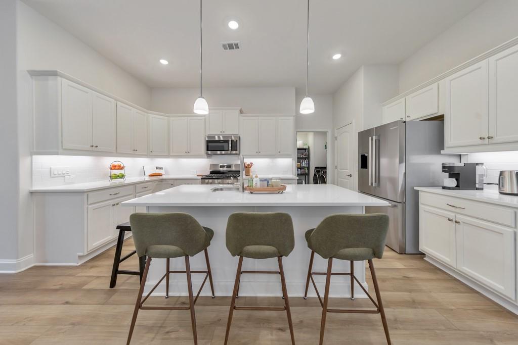 1243 Cedarcrest Boulevard Acworth, GA 30101 - Photo 7 of 45