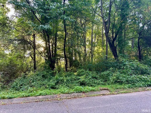 $70,000 | Vl Vl Courtyard Elkhart In 46514, Elkhart, IN 46514