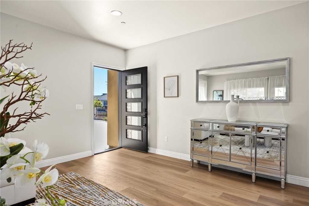 3739 Elma Road Pasadena, CA 91107 - Photo 8 of 63