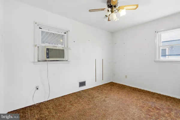 $315,000 | 78 Clayton Avenue, Hamilton, NJ 08619