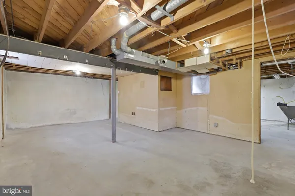 $315,000 | 78 Clayton Avenue, Hamilton, NJ 08619