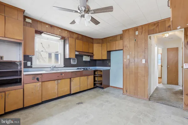 $315,000 | 78 Clayton Avenue, Hamilton, NJ 08619