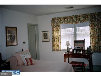 1817 Sharon Road Jenkintown, PA 19046 - Photo 5 of 12 Bedroom - Main