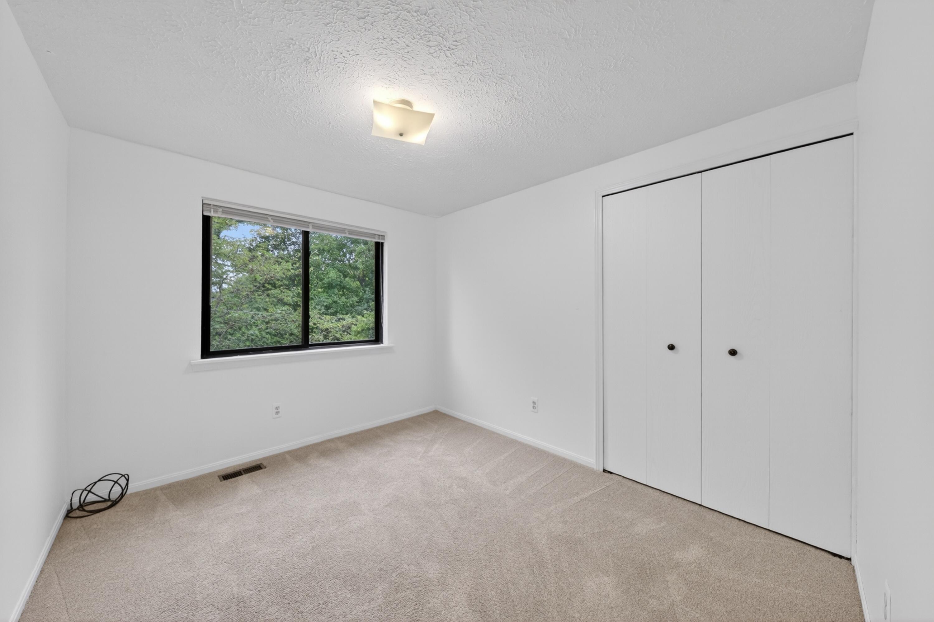10311 Warner Road Milan, MI 48160 - Photo 27 of 84 Third bedroom