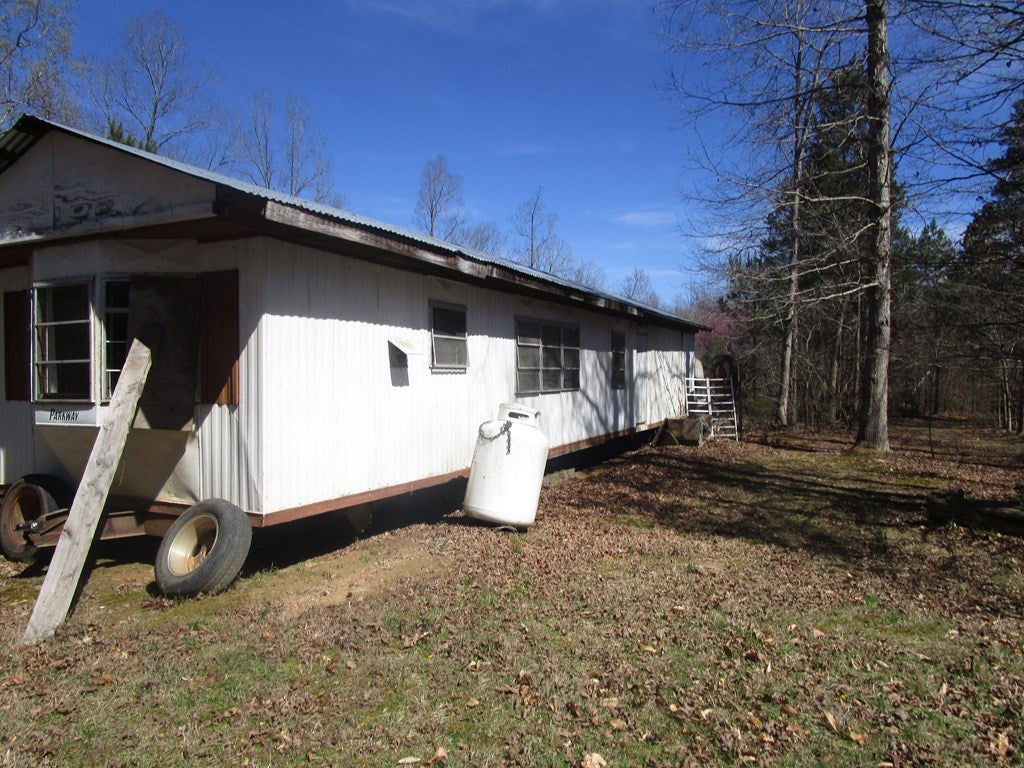 643 New Grove Road Kenbridge, VA 23944 - Photo 11 of 12 Gallery Image 11